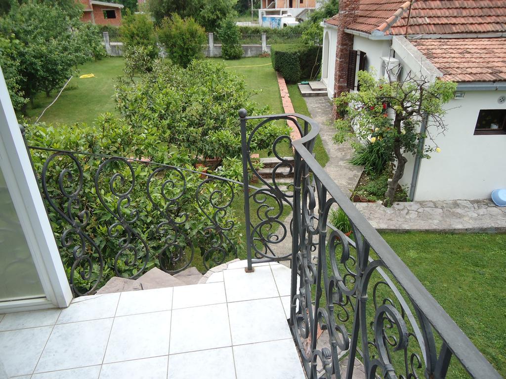 Apartment Odmor Bar Kültér fotó